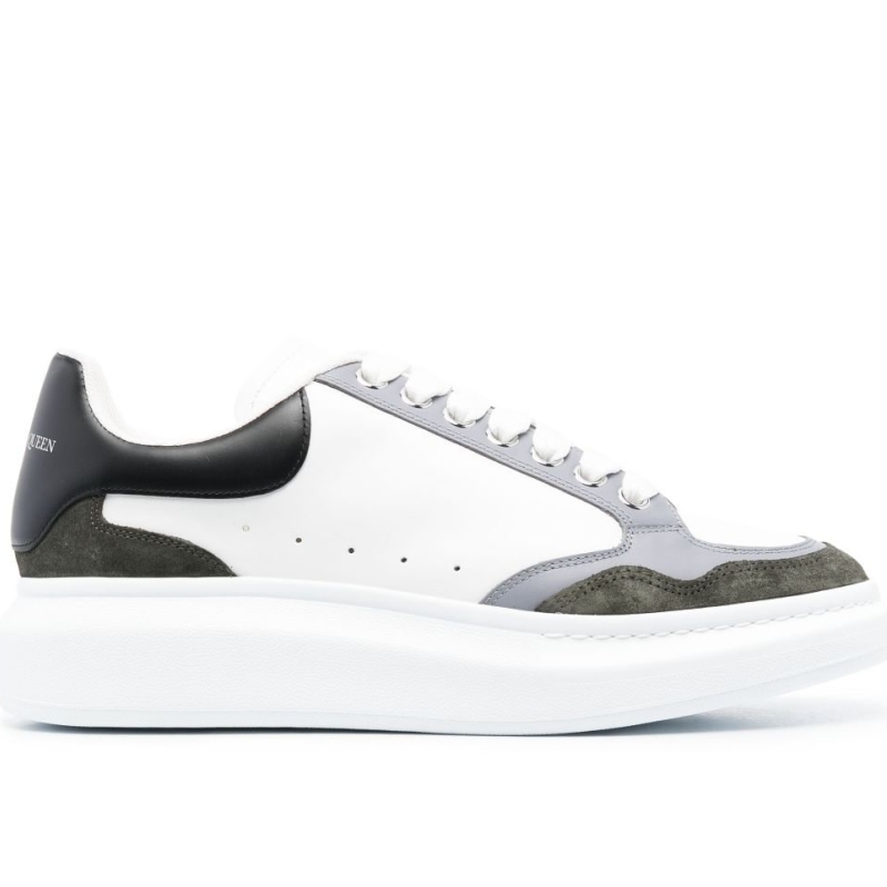 Alexander McQueen Oversized leather sneakers