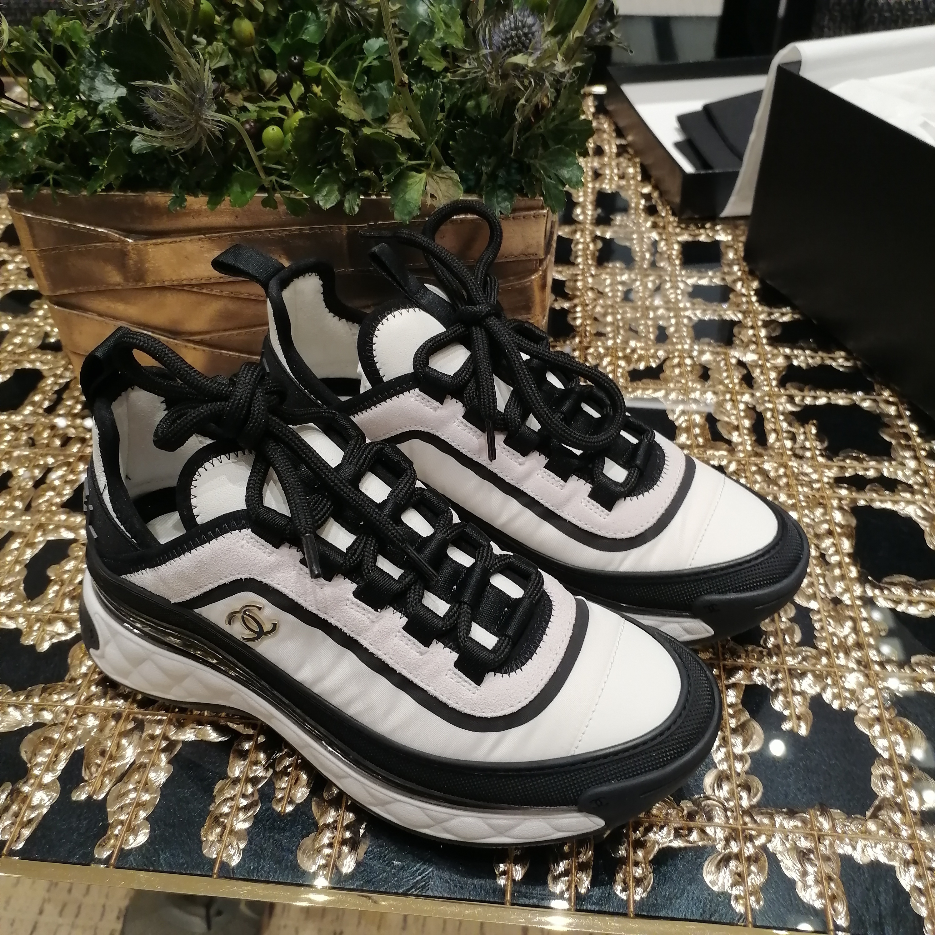CHANEL ☆TRAINERS