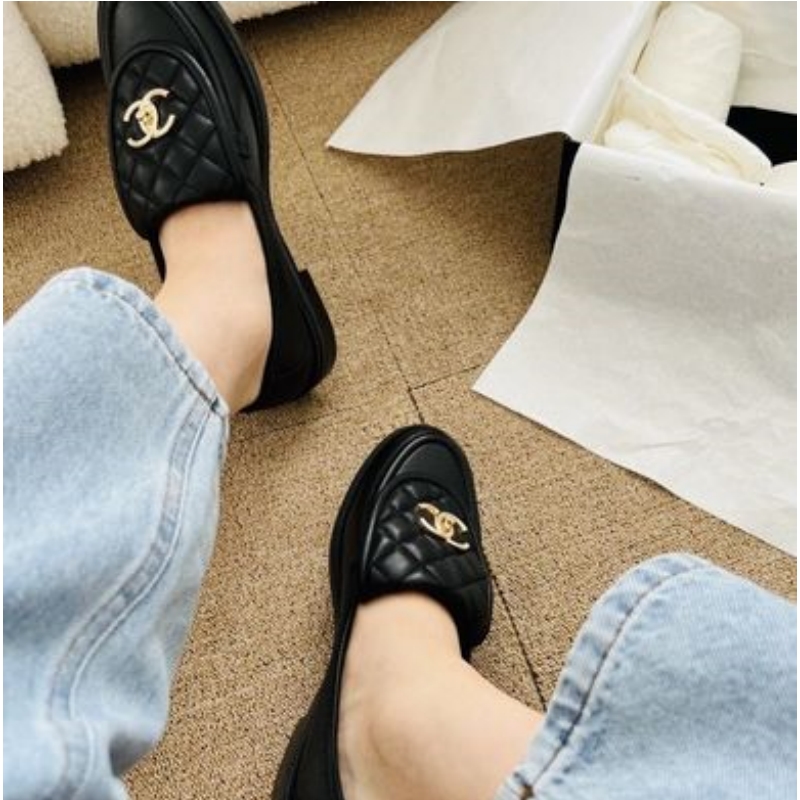 CHANEL | Loafer & Moccasin Shoes