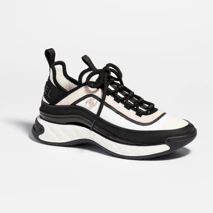 CHANEL | Street Style Logo Sneakers