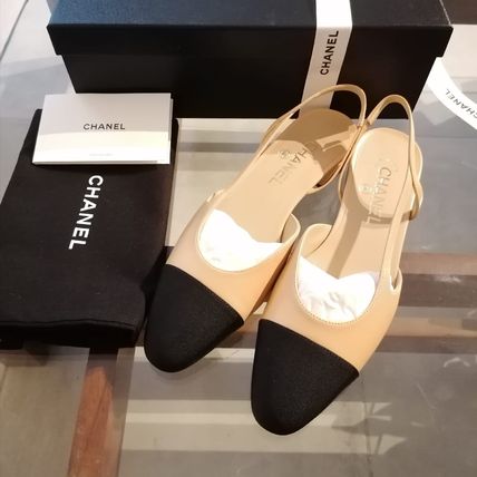CHANEL / Sling-back Pumps (Nude)