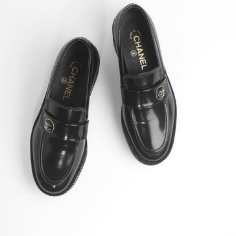 CHANEL | Loafers