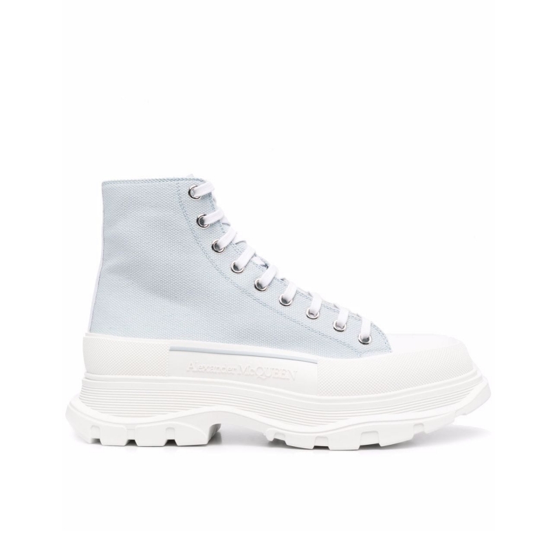 Alexander McQueen Tread chunky-sole lace-up boots