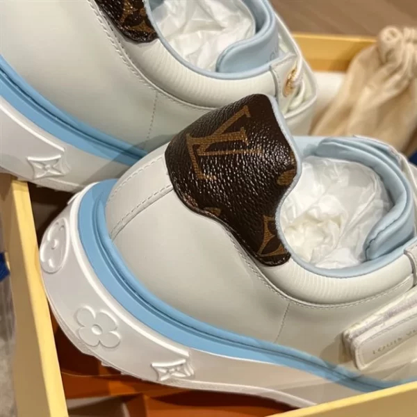 Louis Vuitton Time Out Sneaker – LS50