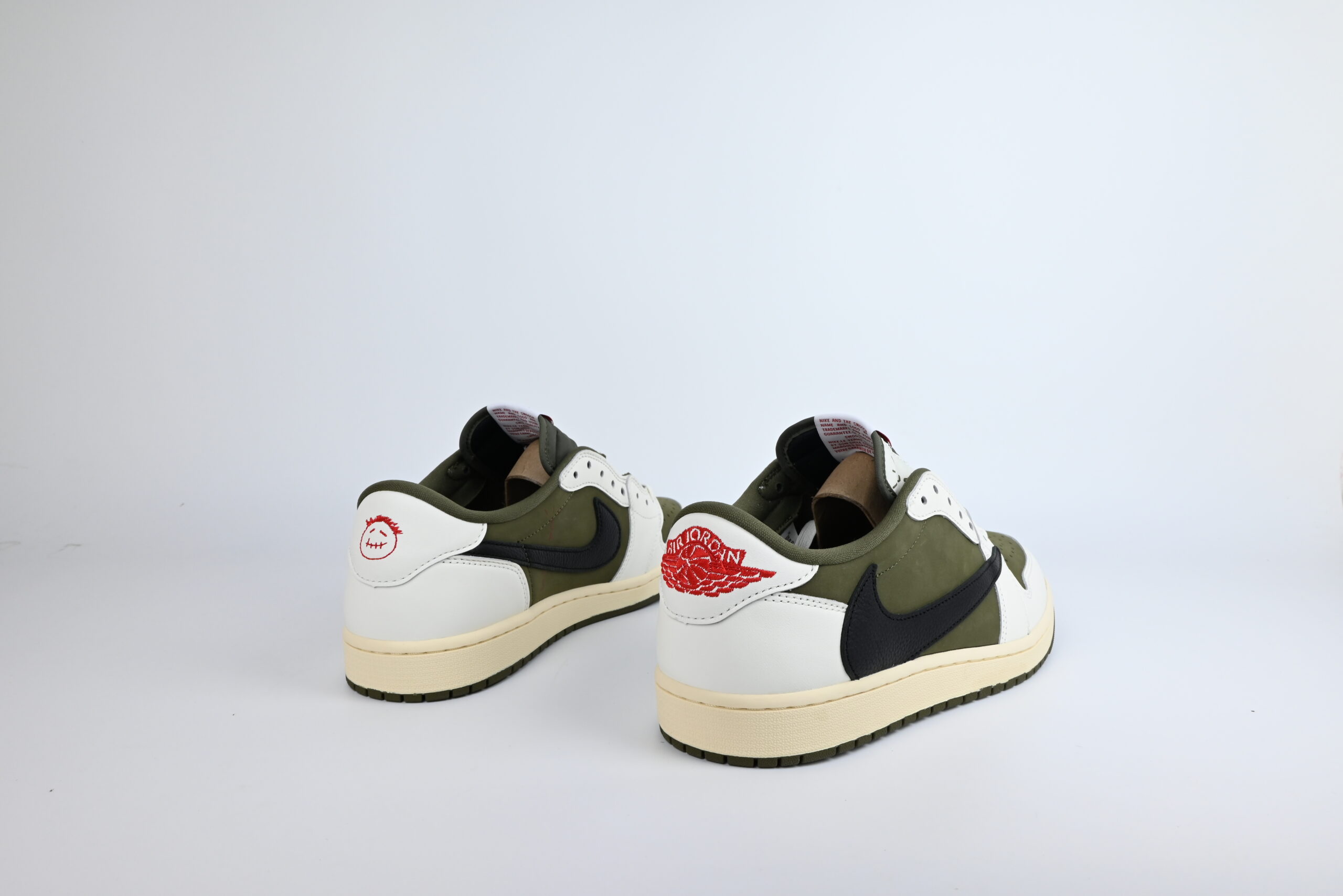 Travis Scott x Air Jordan 1 Low OG Medium Olive
