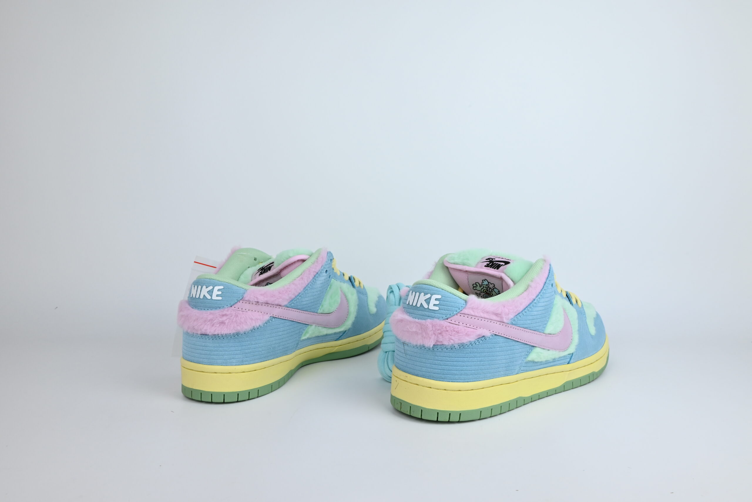 Nike SB Dunk Low Verdy Visty