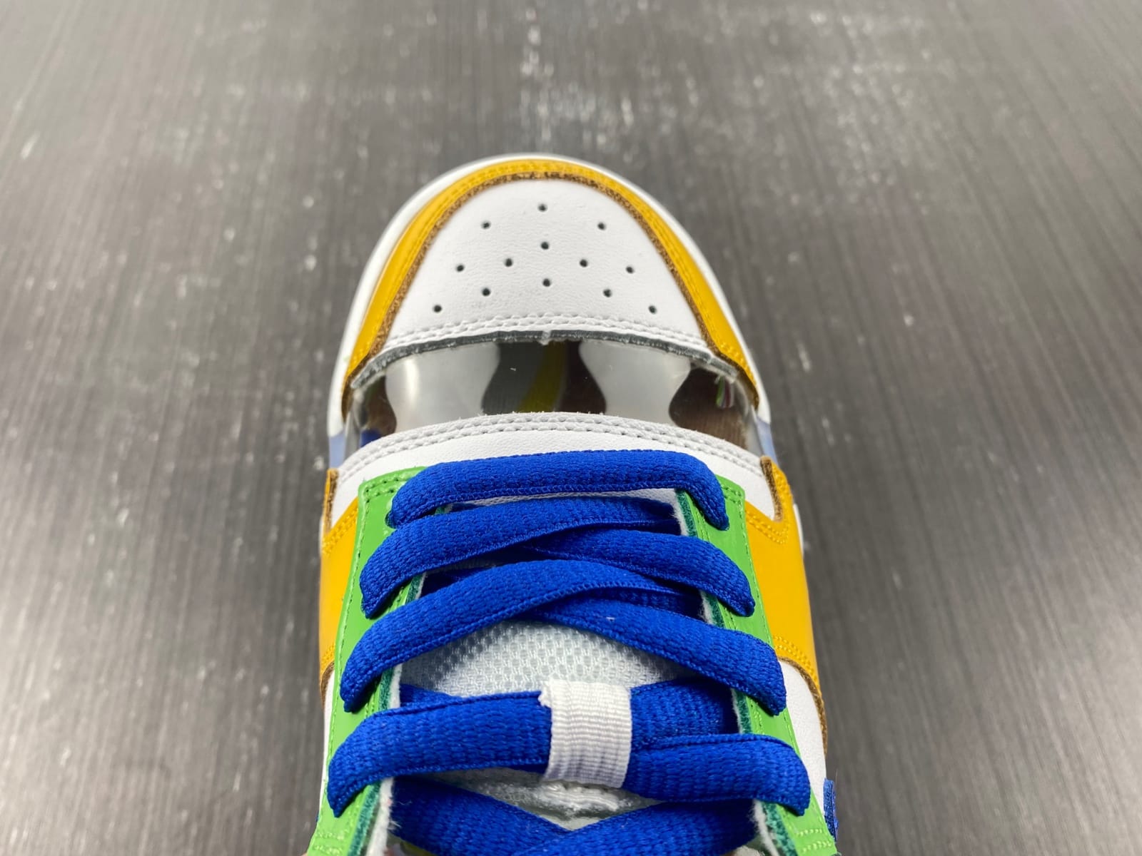 EBAY x Nike SB Dunk Low Sandy Bodecker