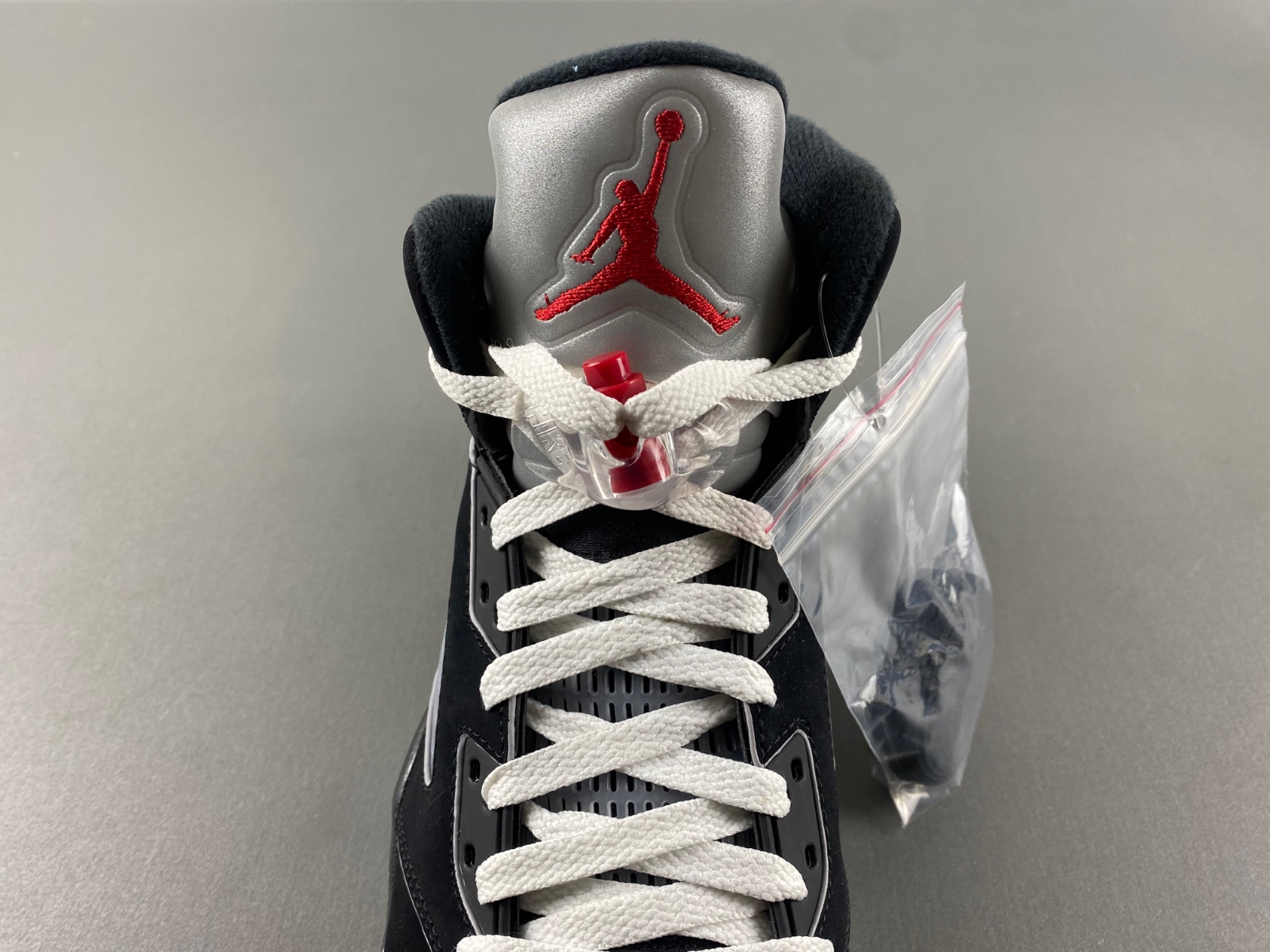 Air Jordan 5 “Black Metallic Reimagined”