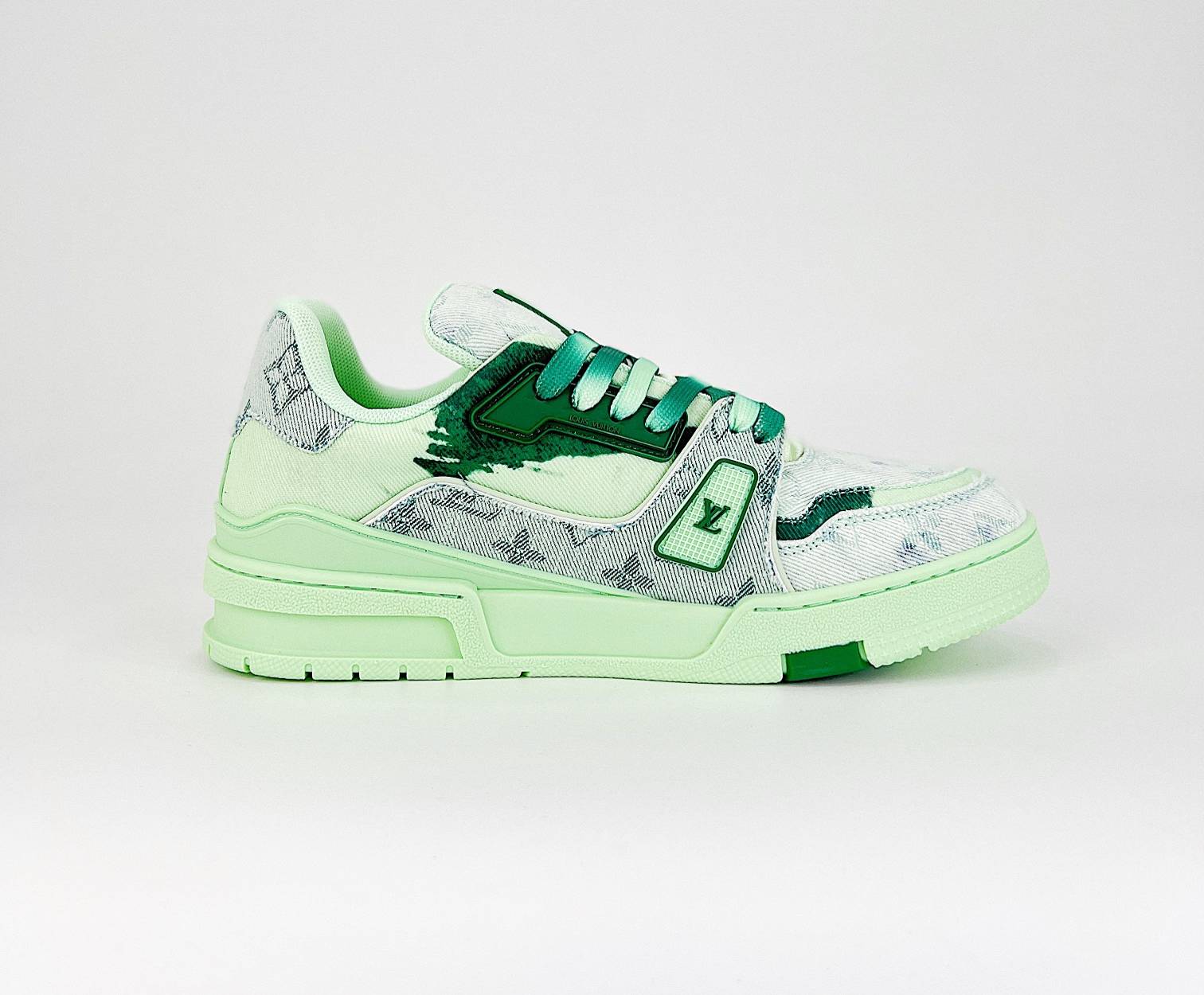 LV Trainer Mint Green