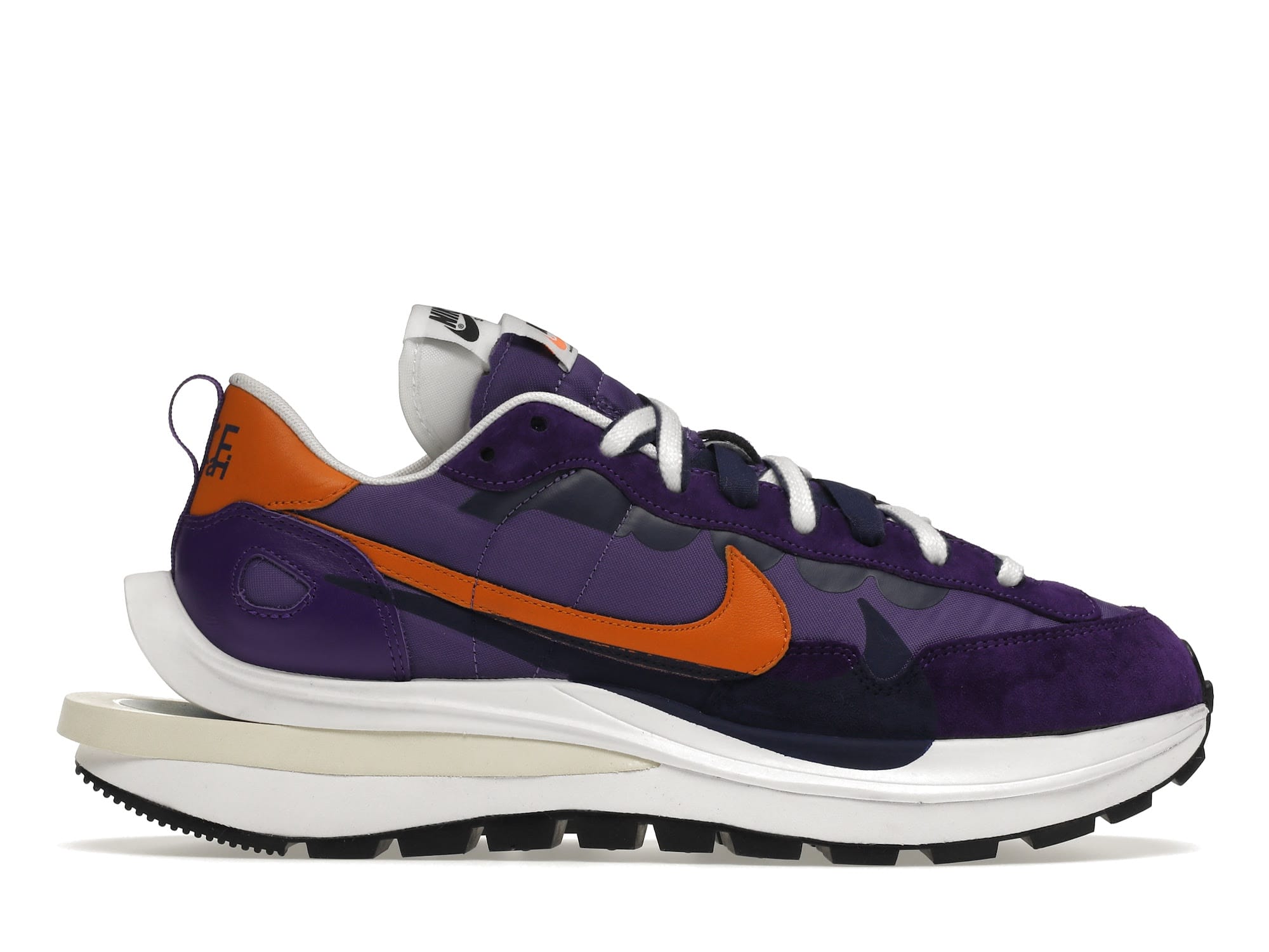 Nike Vaporwaffle, Sacai Dark Iris