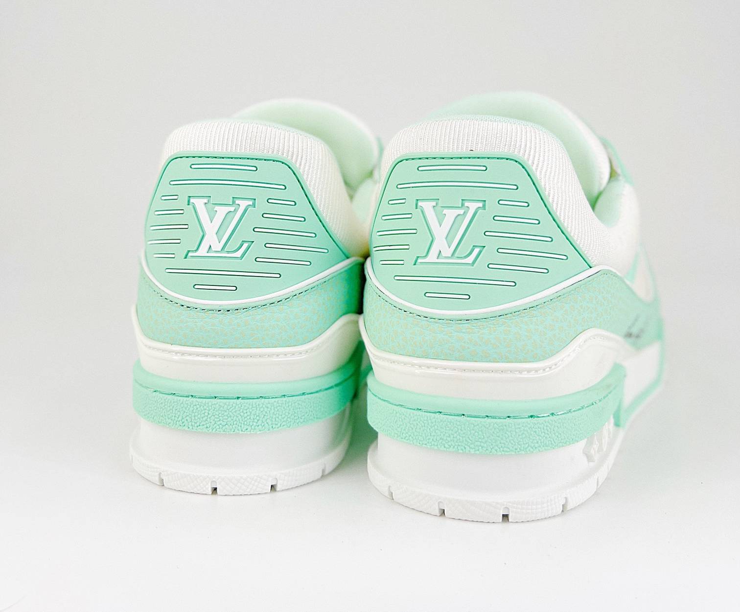 LV Trainer Mint White