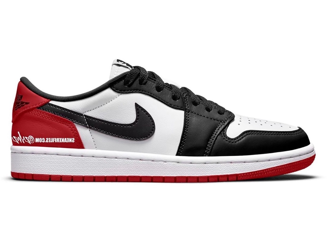 Air Jordan 1 Low OG “Black Toe”
