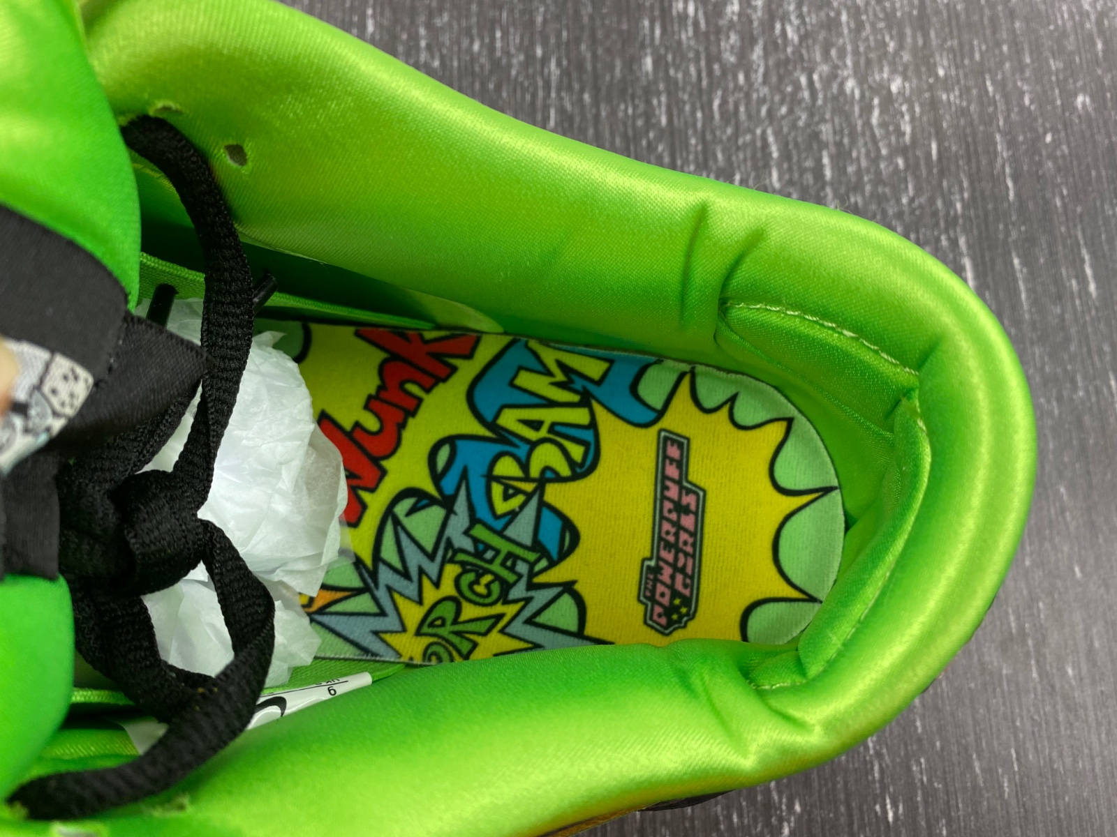 The Powerpuff Girls x Nike SB Dunk Low “Buttercup