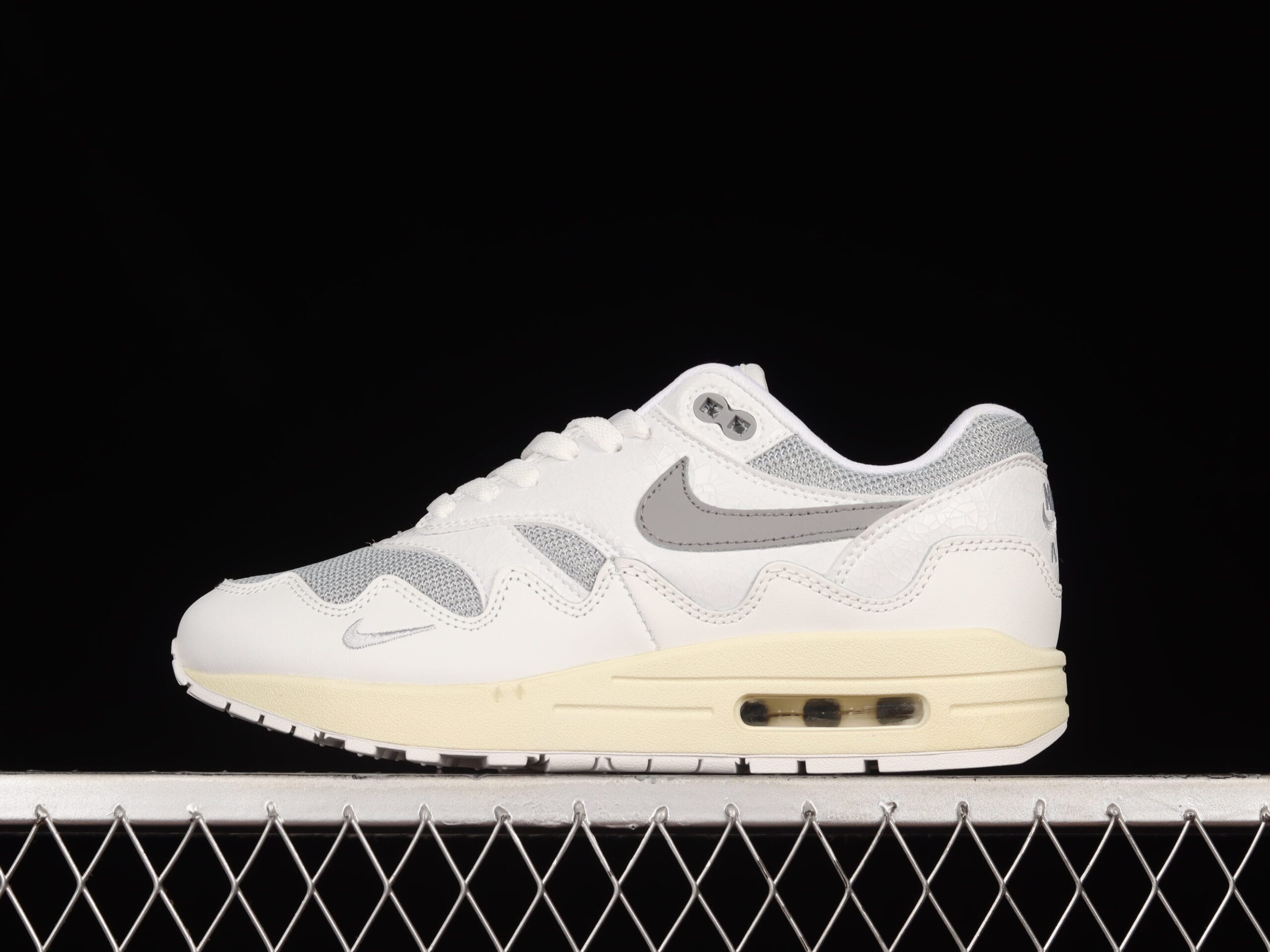 Nike Air Max 1 Patta Waves White