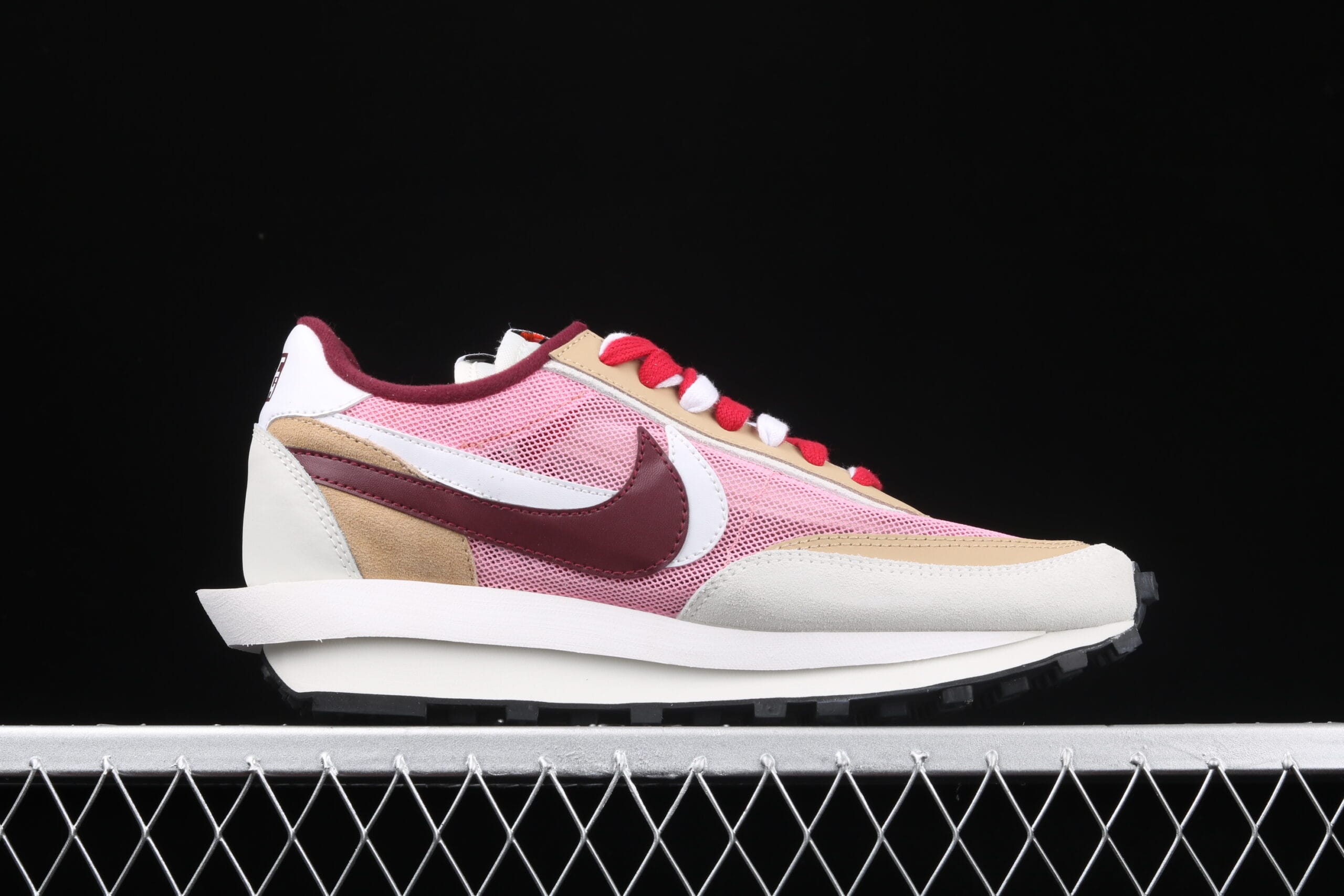 Sacai x Nk LVD Waffle Daybreak, Swoosh Pink Grey White