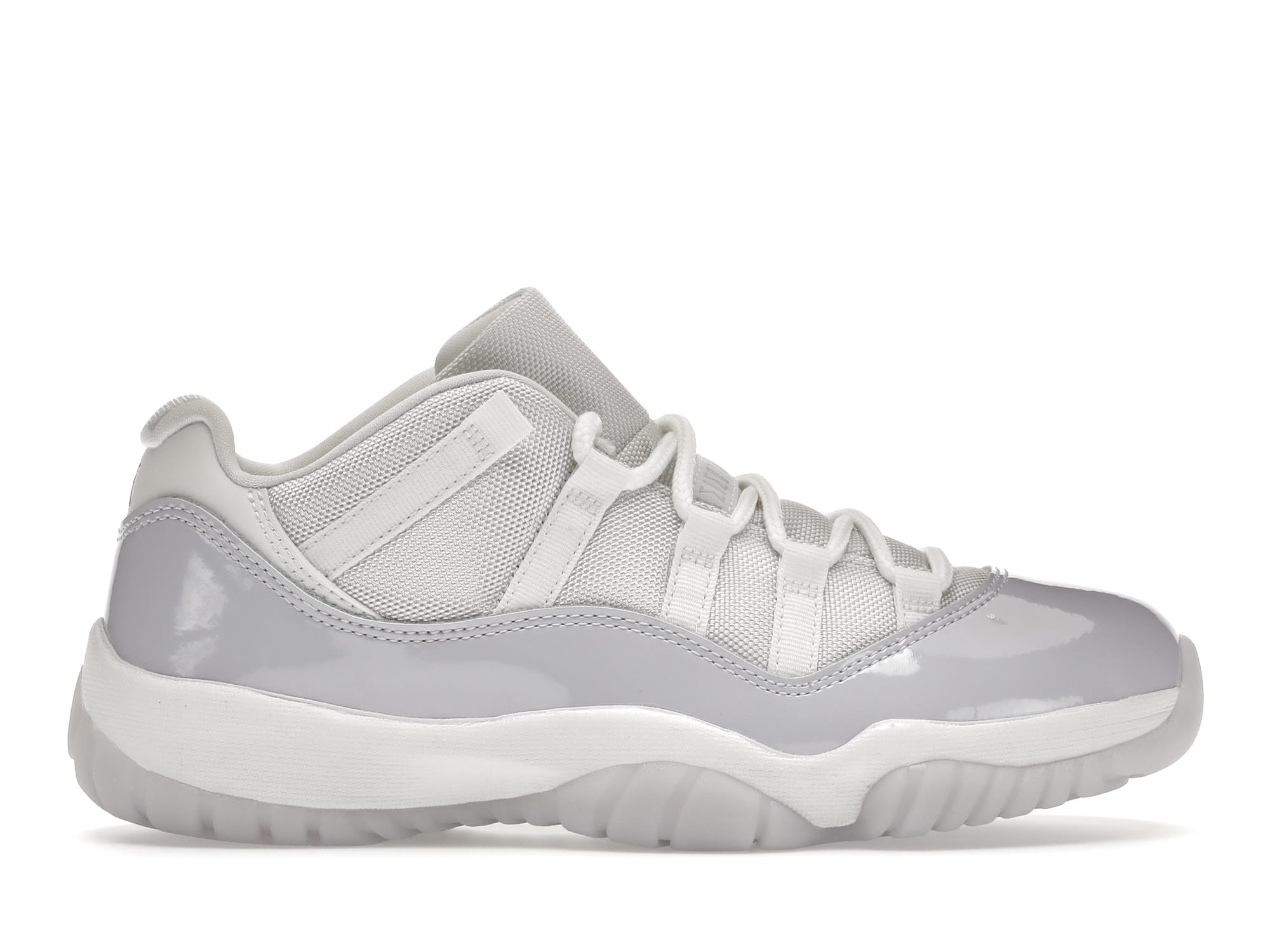 Jordan 11 Retro Low, Pure Violet
