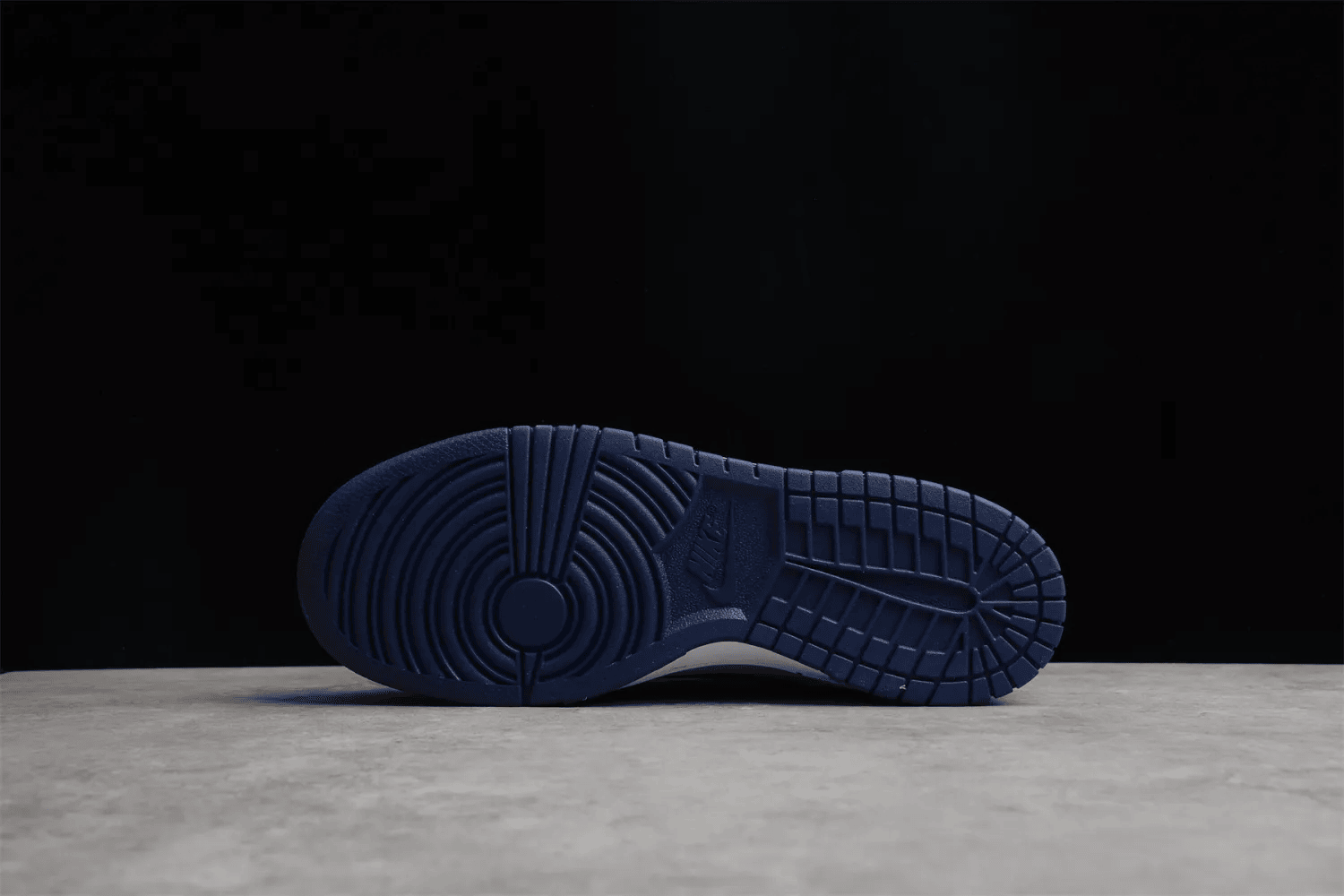 Are the sizes of replica sneakers accurate?