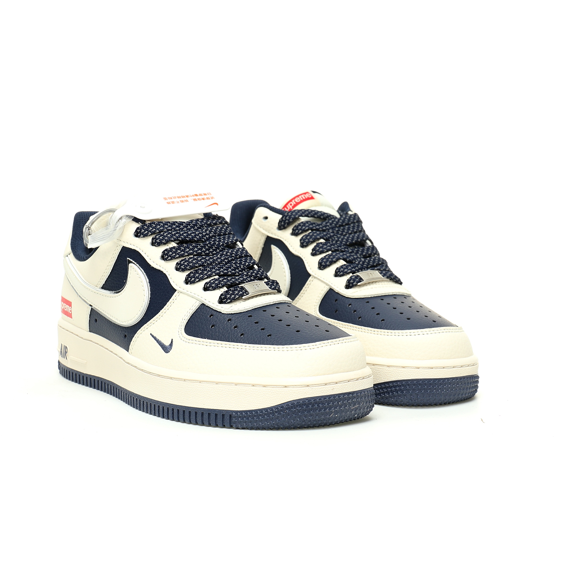 Supreme x Nike Air Force 1 '07 Low 