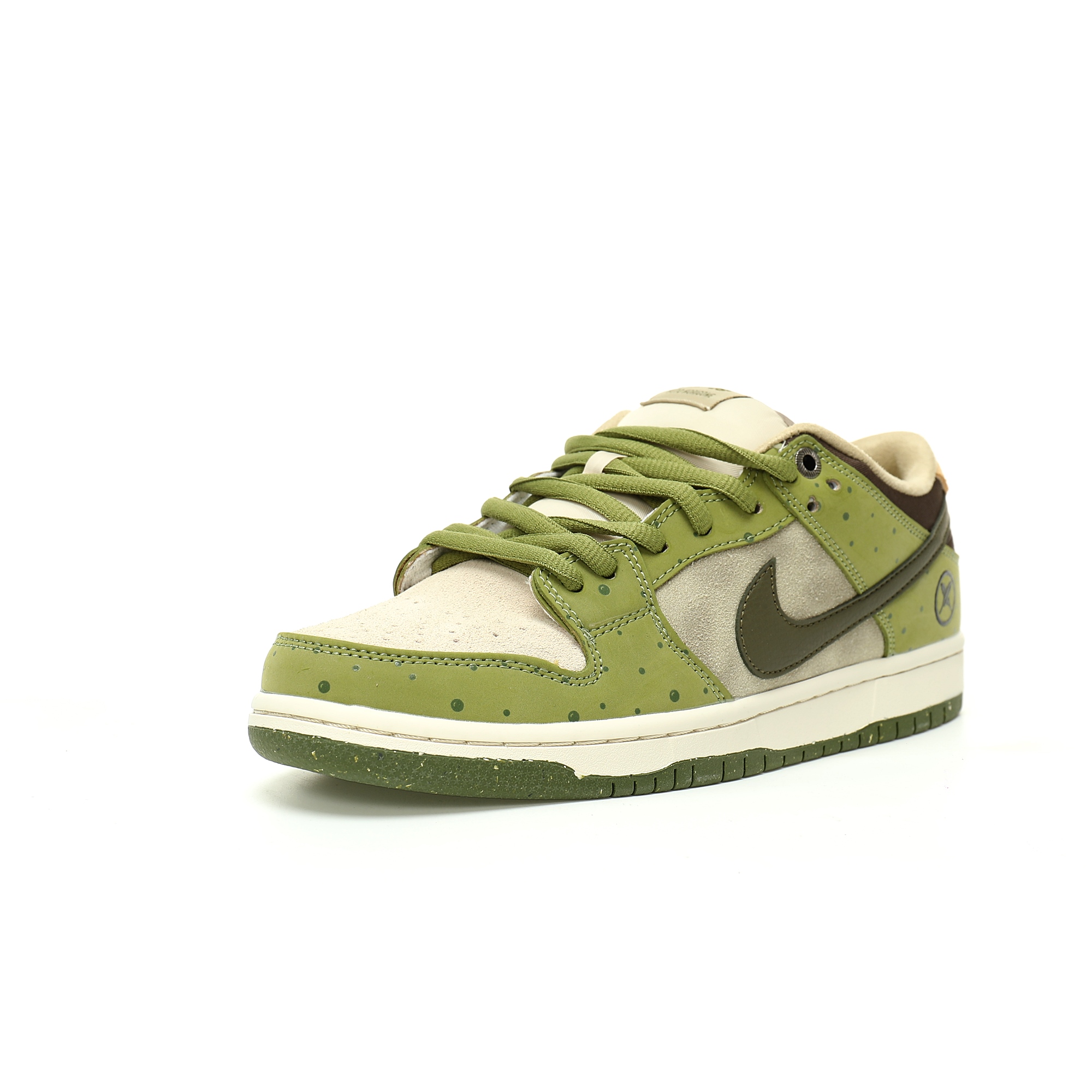 Yuto Horigome x Nike SB Dunk Low 