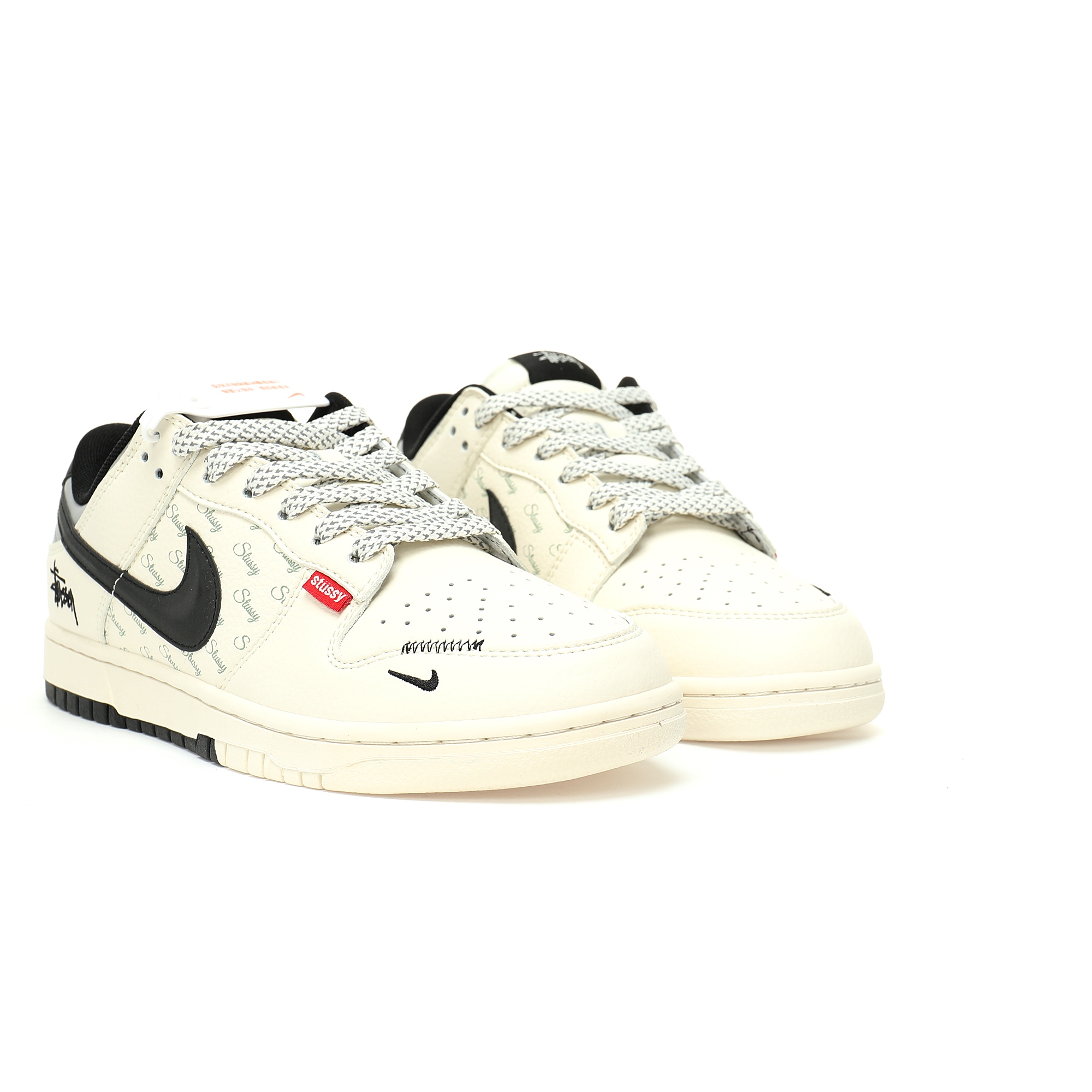 Stussy x Nike By You SB Dunk Low Retro SP