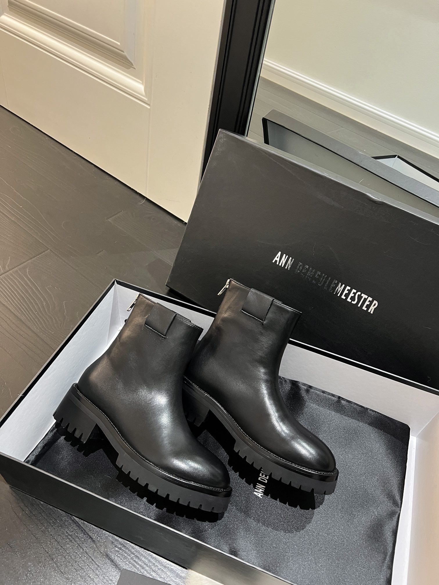 Ann Demeulemeester Jay Boots Magic Two-Wear Knight's Boots