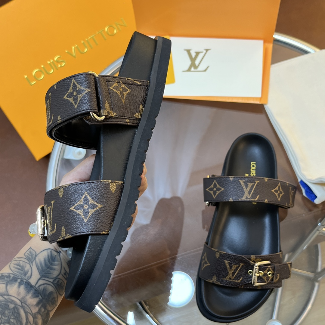 Louis Vuitton LV beach sandals and flatform sandals