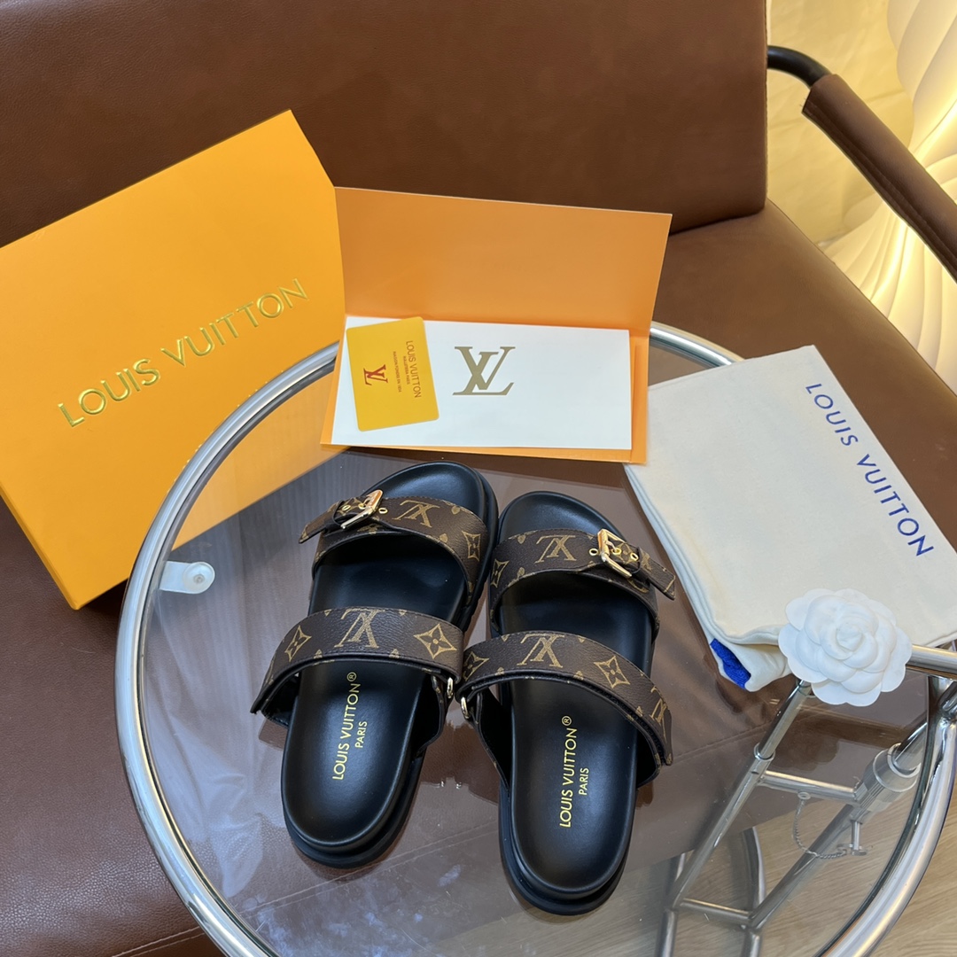 Louis Vuitton LV beach sandals and flatform sandals