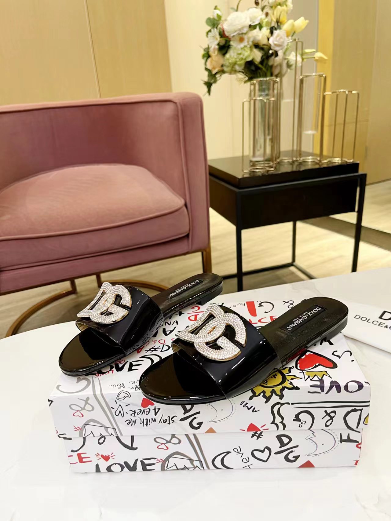 Dolce & Gabbana sliders with crystal buckles