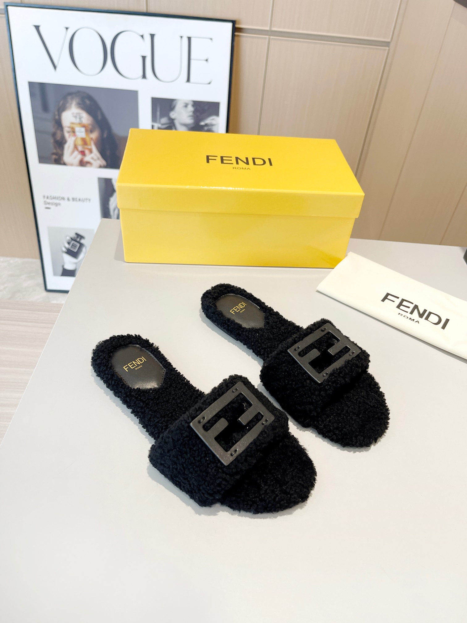 FENDI WOOL SLIPPERS