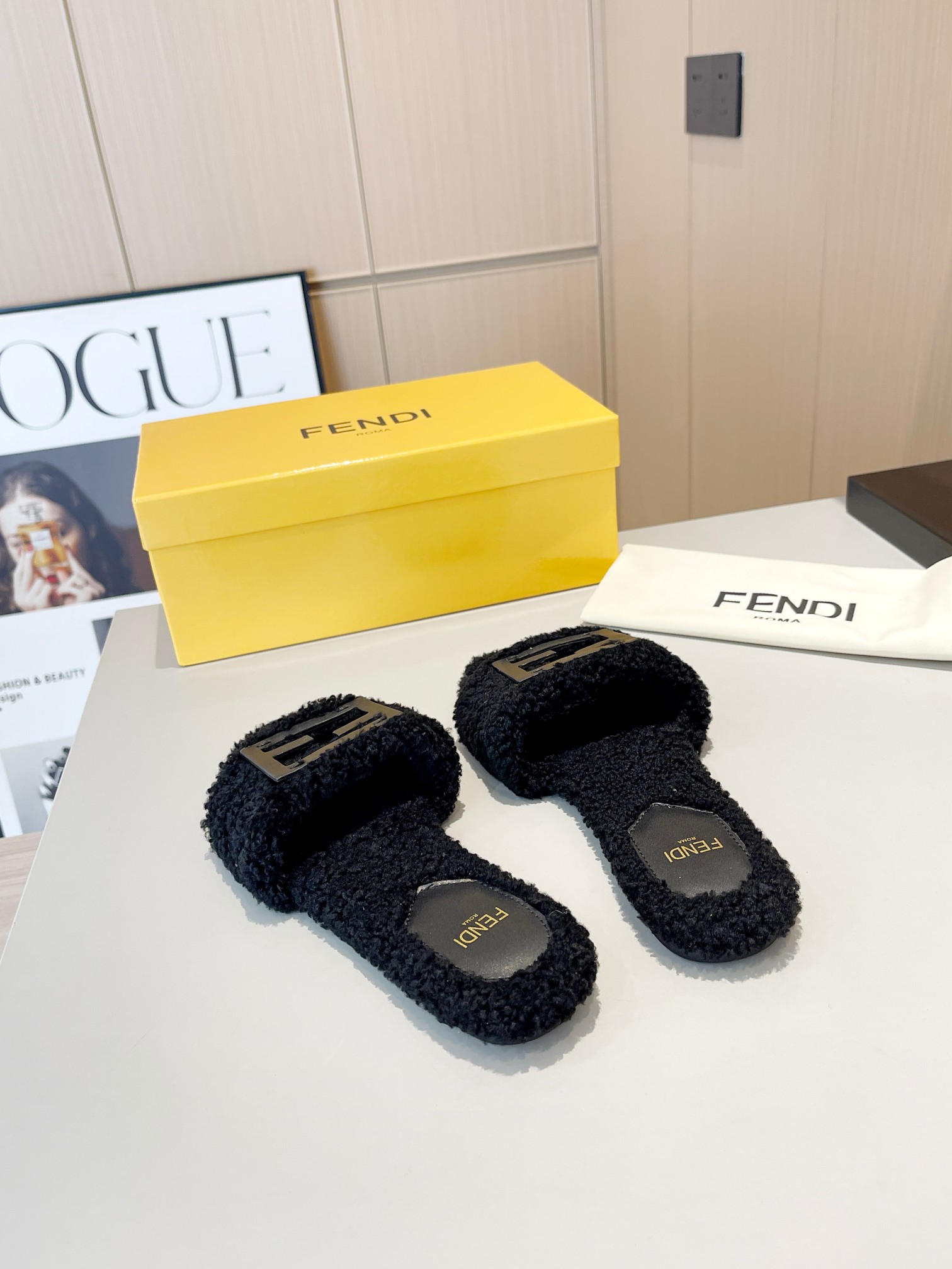 FENDI WOOL SLIPPERS