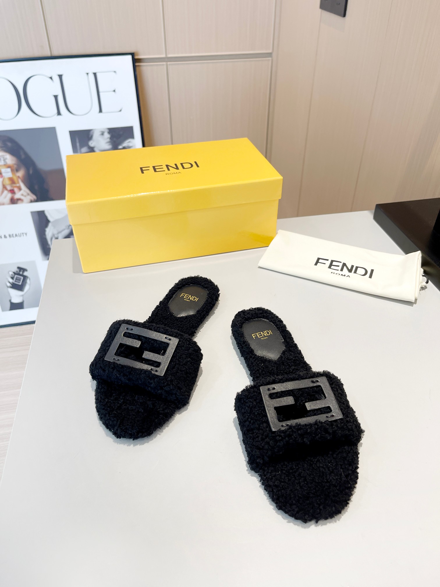FENDI WOOL SLIPPERS