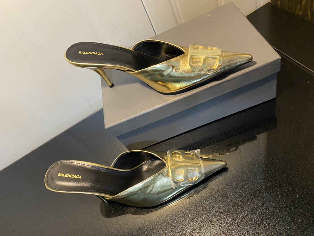 Balenciaga pointed-toe heeled slippers