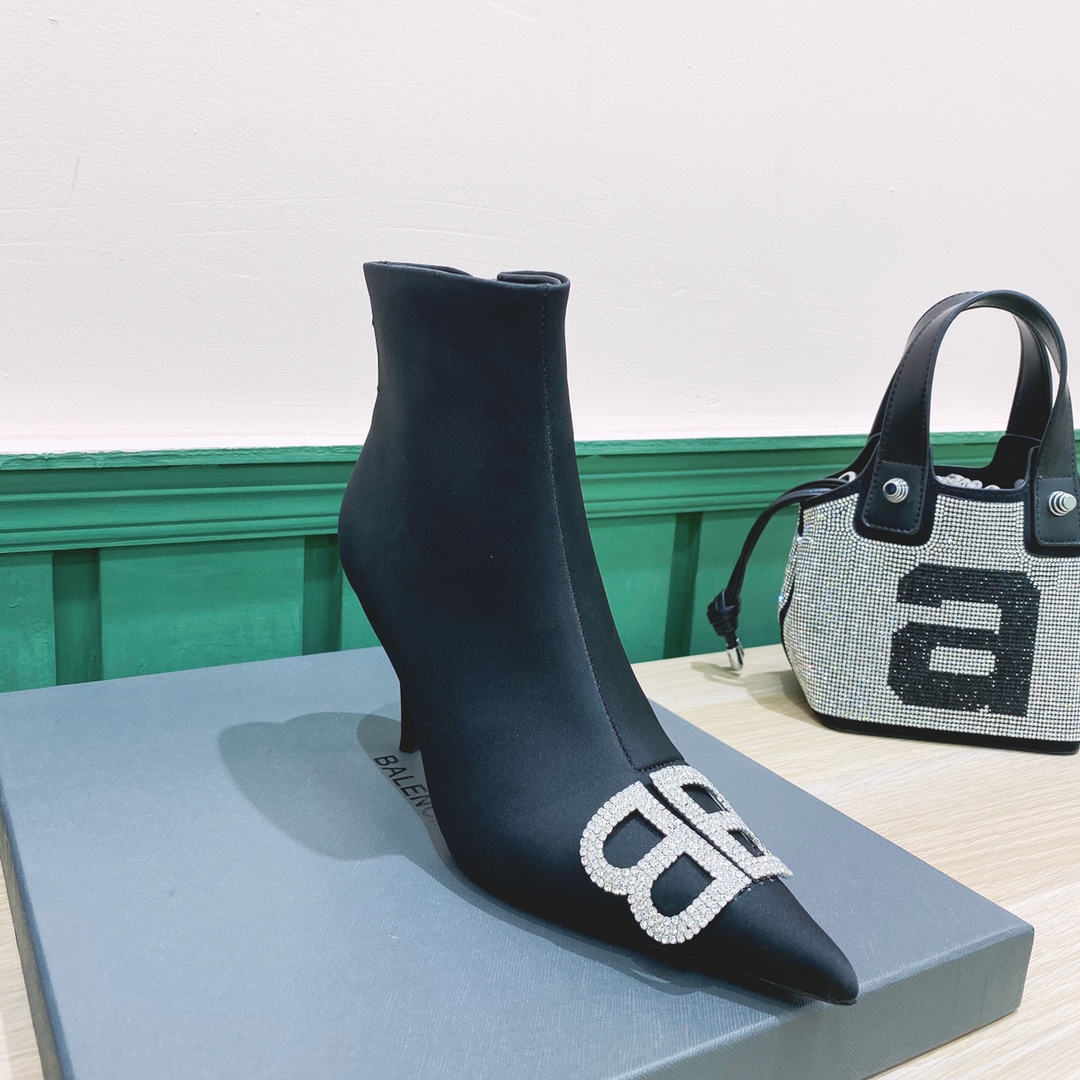 Balenciaga women's heeled boots