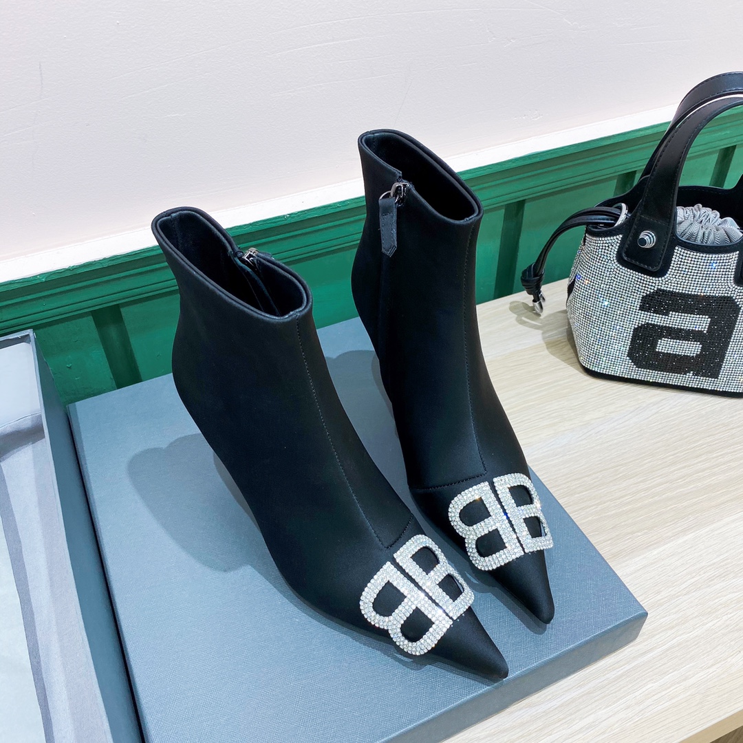 Balenciaga women's heeled boots