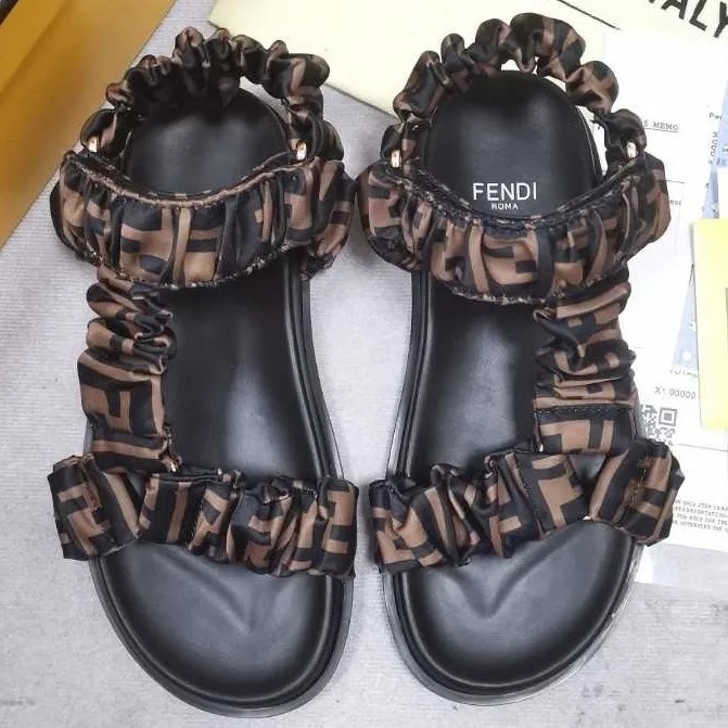 Fendi brown presbyopic satin sandals
