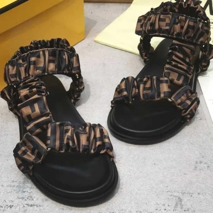Fendi brown presbyopic satin sandals