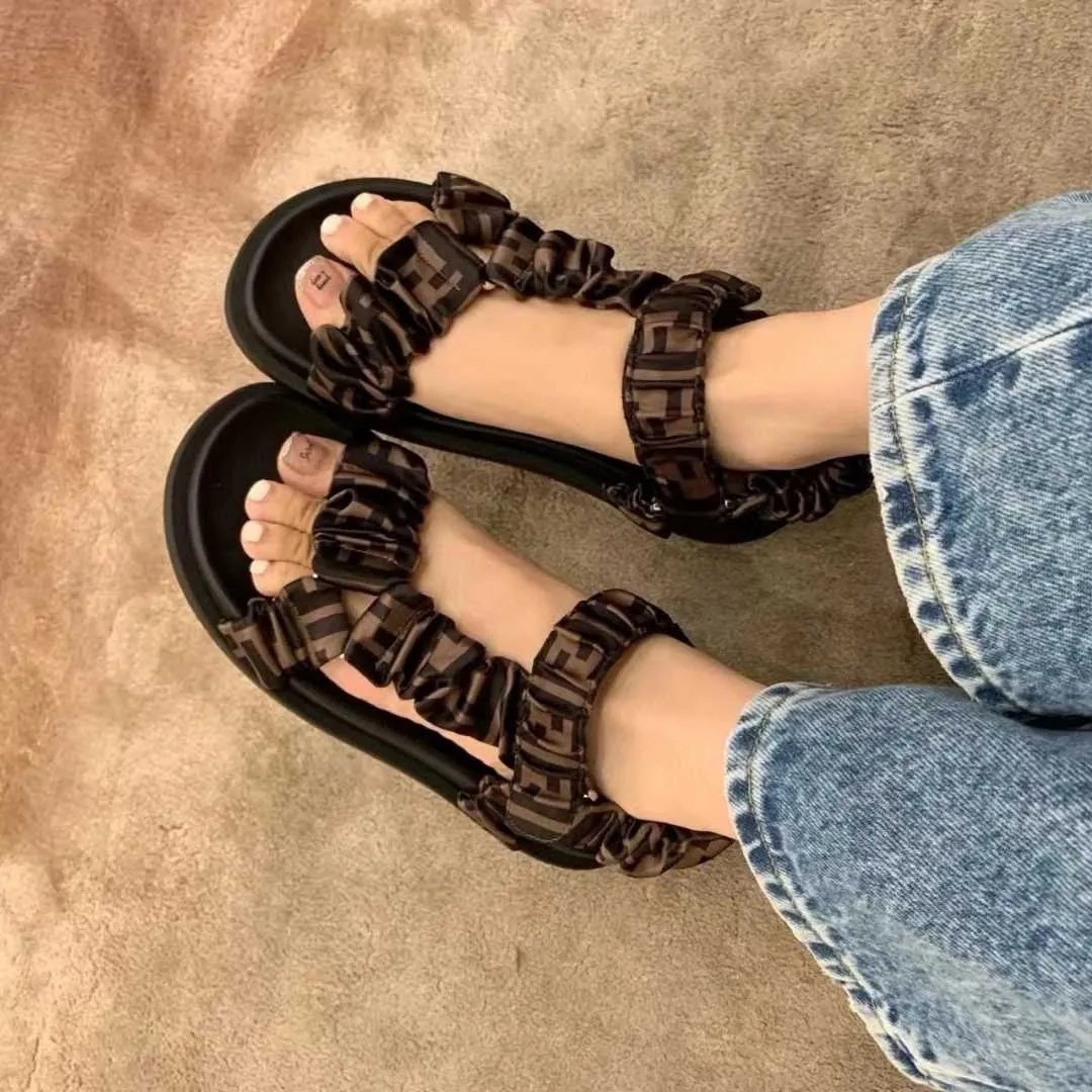 Fendi brown presbyopic satin sandals