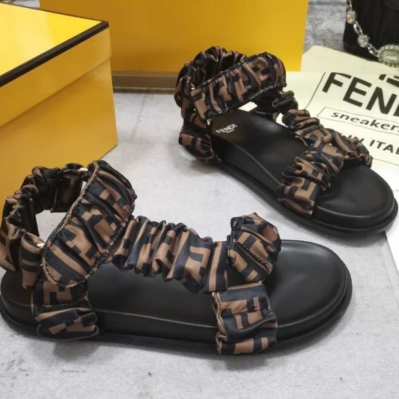 Fendi brown presbyopic satin sandals