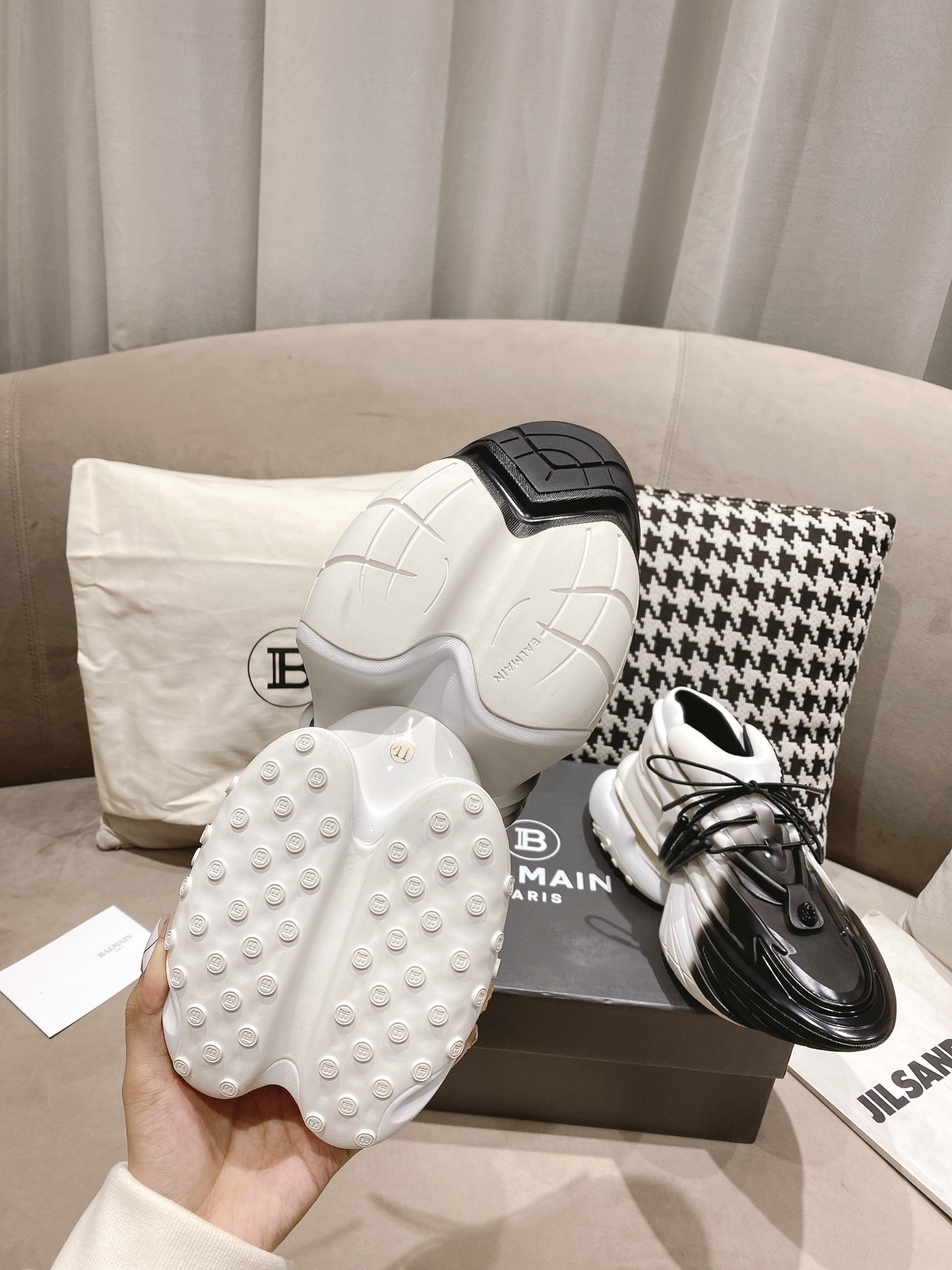 Balmain spaceship dad shoes