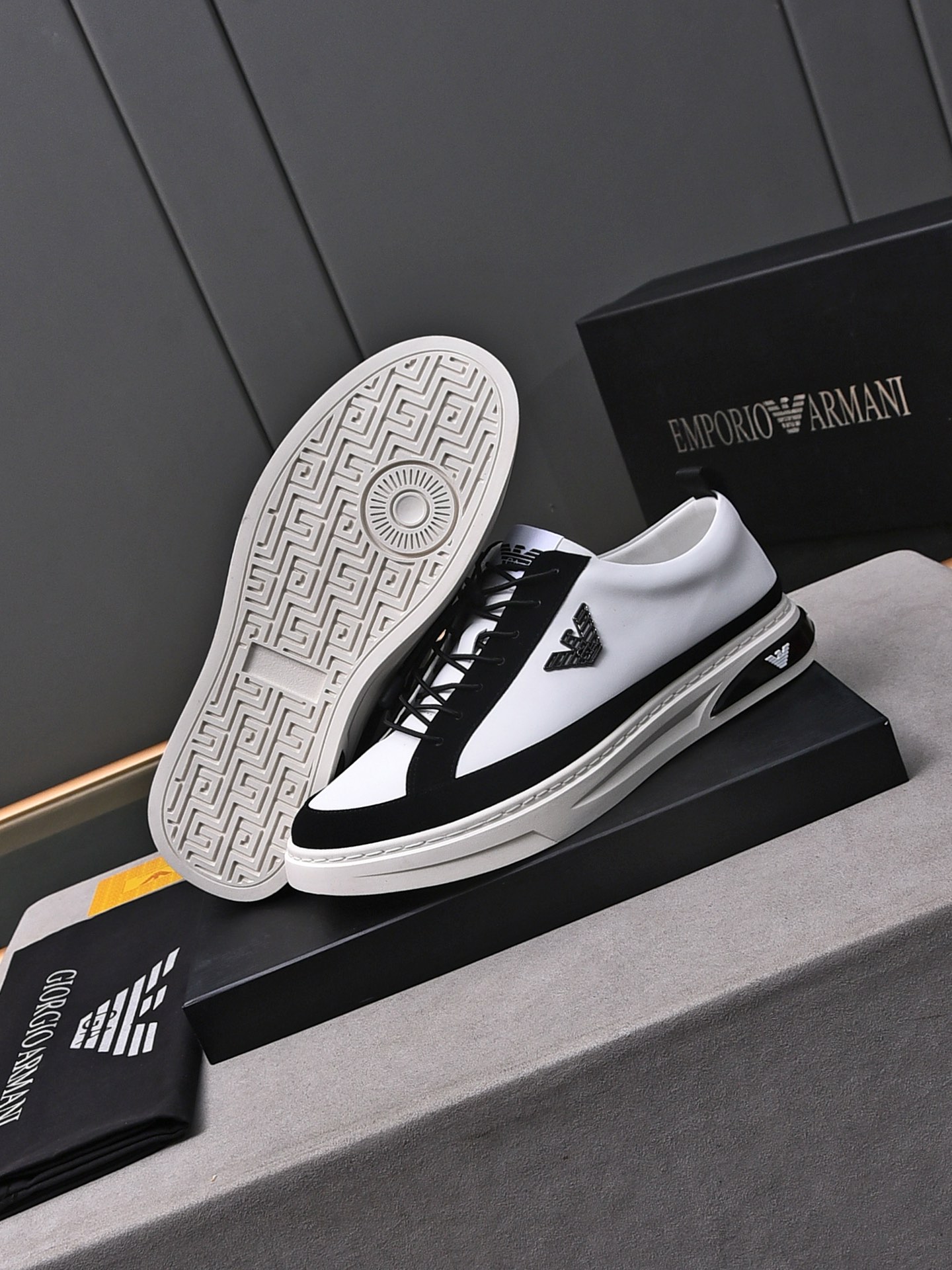 Armani High-End Athleisure Shoes Men's Shoes