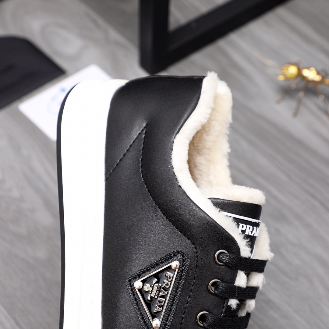 PRADA CASUAL SHOES MEN'S SHOES