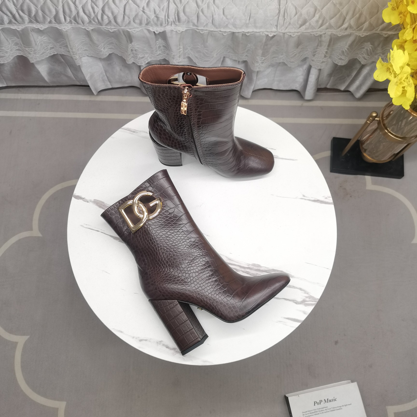 Dolce & Gabbana DG cut-out clasp embellished boots