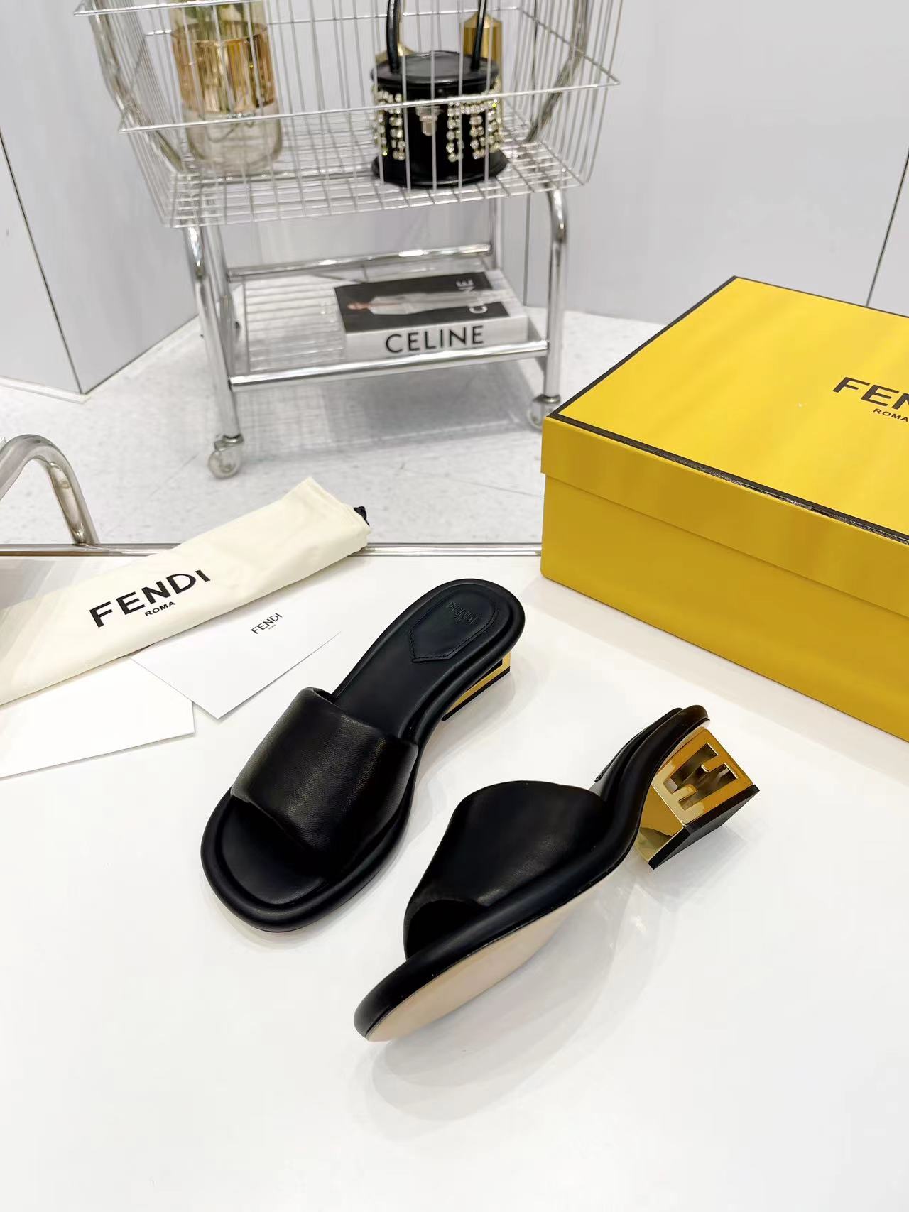 Fendi series water platform slippers