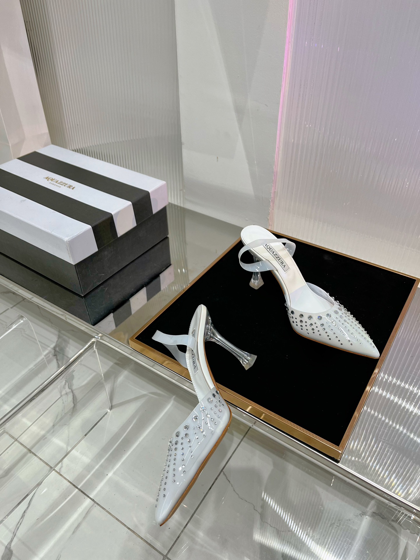 𝑨𝑸𝑼𝑨𝒁𝒛𝒖𝒓𝒂 High heels pineapple shoes