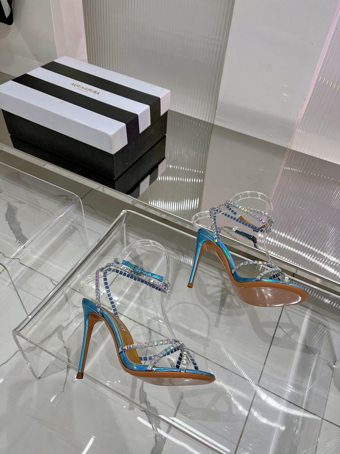 𝑨𝑸𝑼𝑨𝒁𝒛𝒖𝒓𝒂 High heels for women