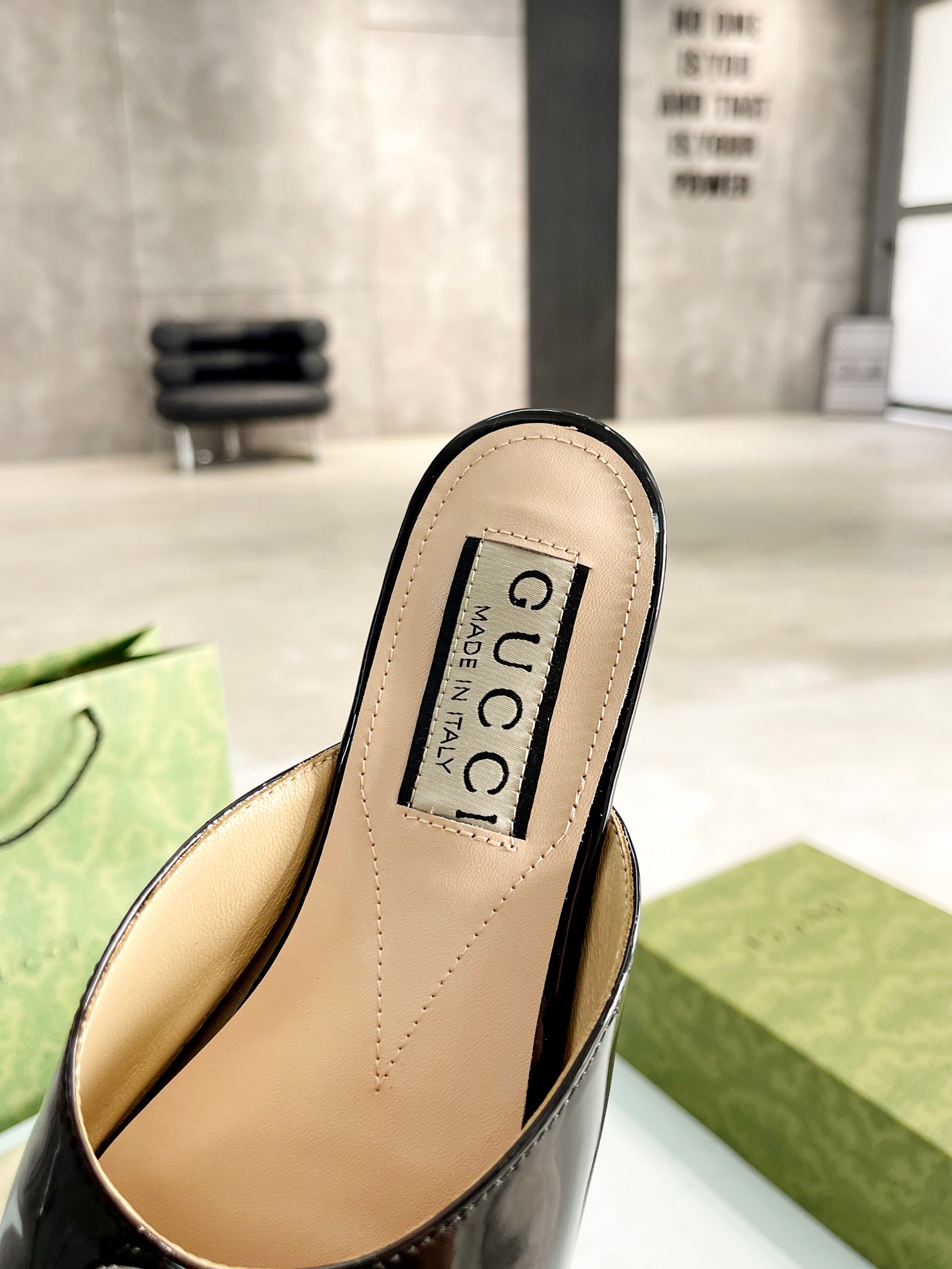 Gucci Double G slippers