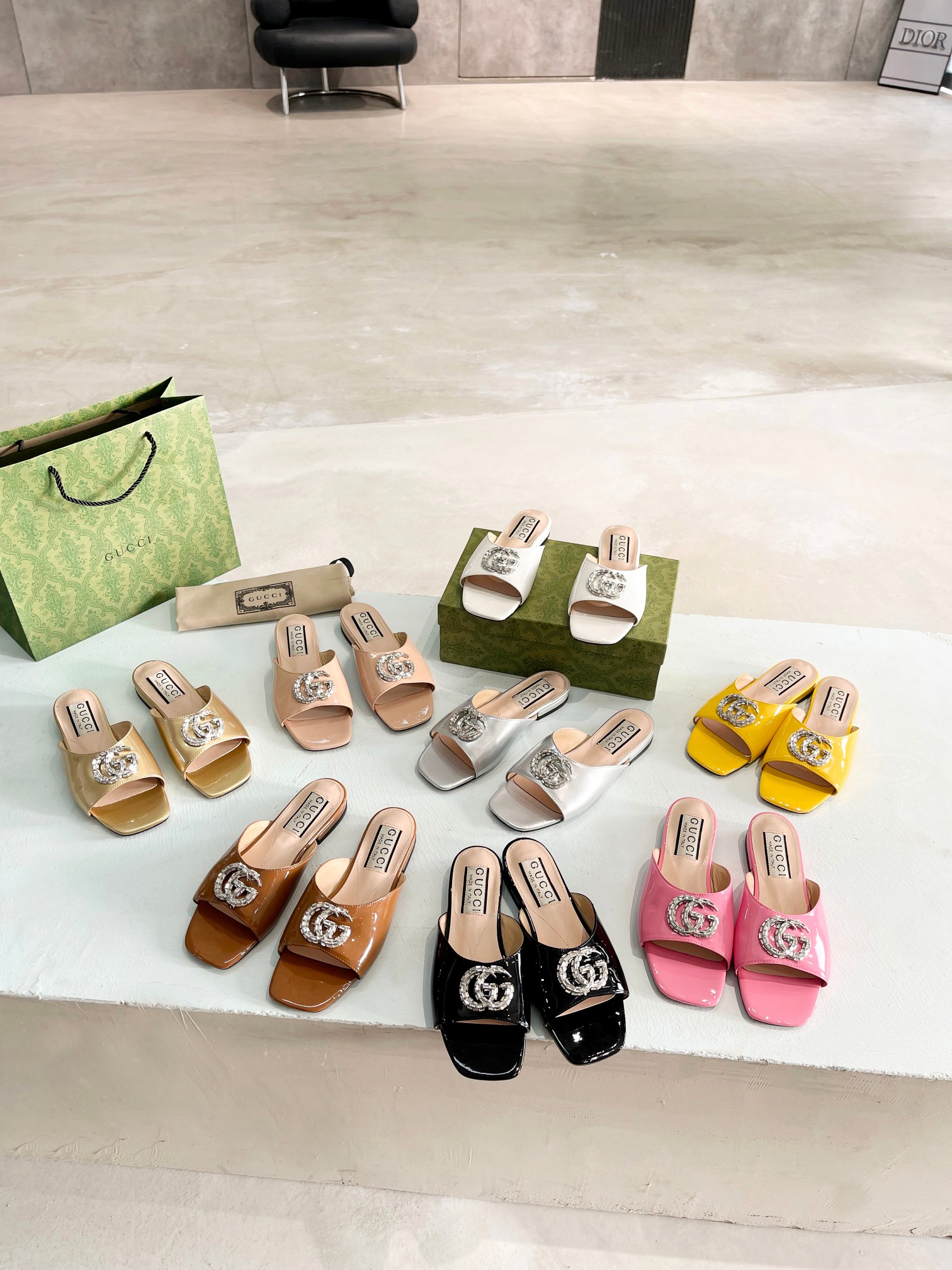 Gucci Double G slippers