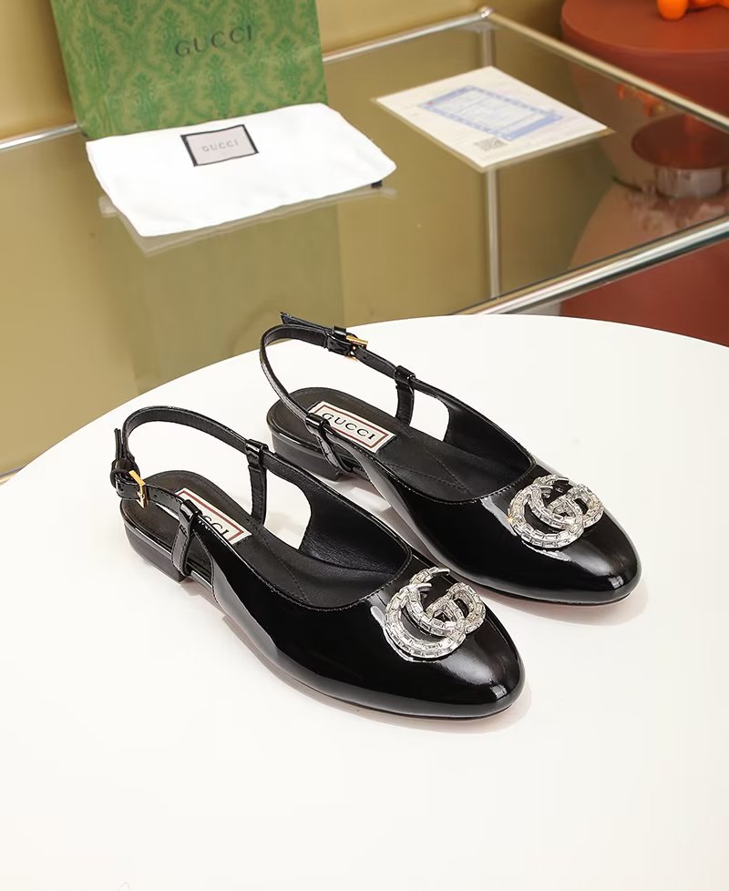 GUCCI DOUBLE G LACE-UP BACK