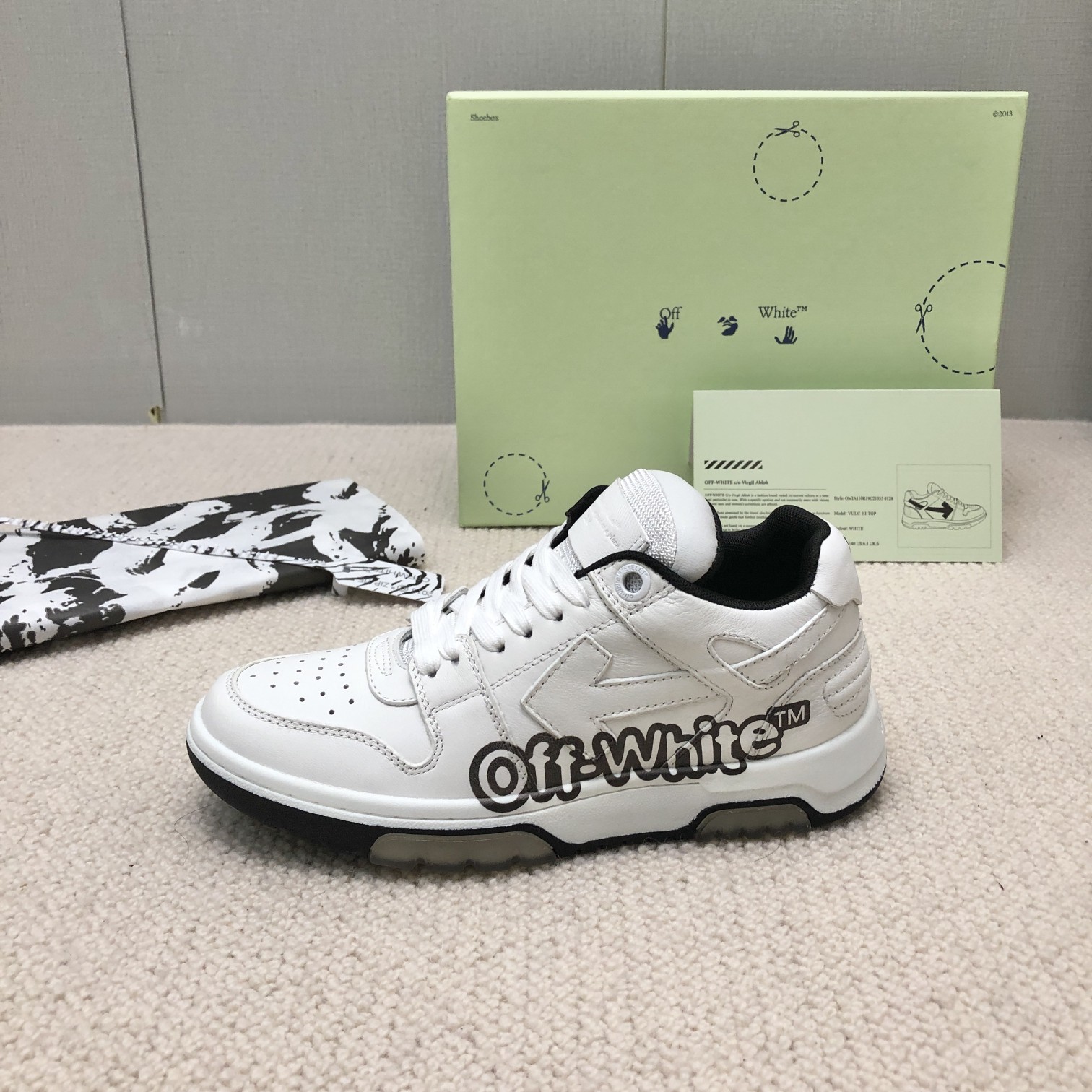 OFF WHITE Casual sneakers