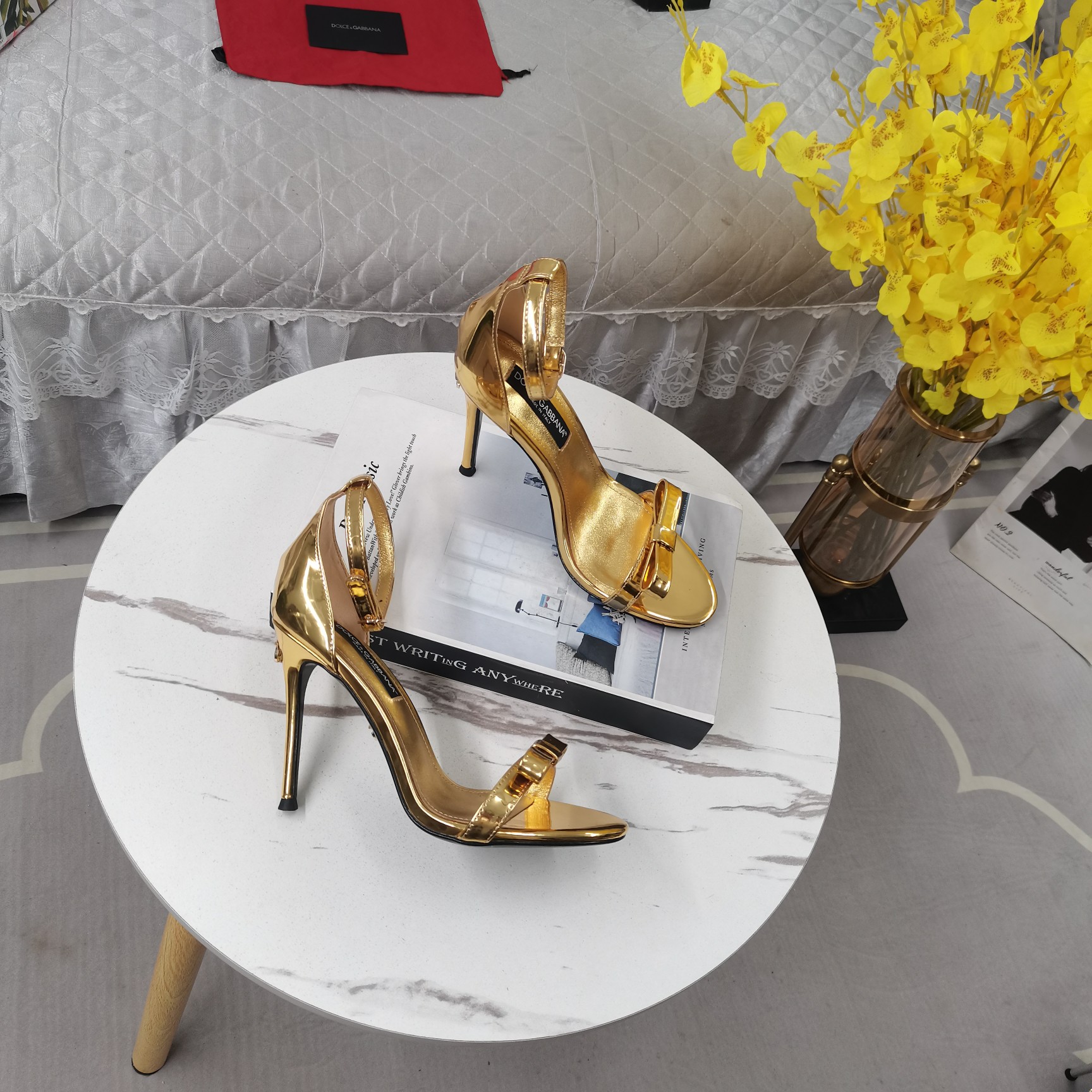 Dolce & Gabbana DG buckle embellished bow strap sandals 👠